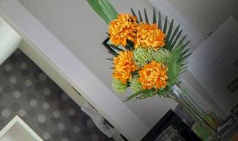 Office artificial Flowers